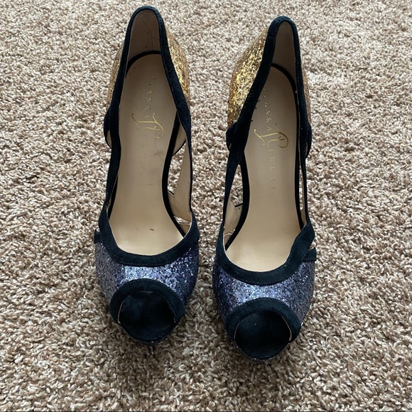 Ivanka Trump sparkle and suede stilettos - Picture 2 of 6